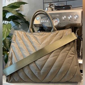 NWOT Quilted Green Crossbody Tote Bag